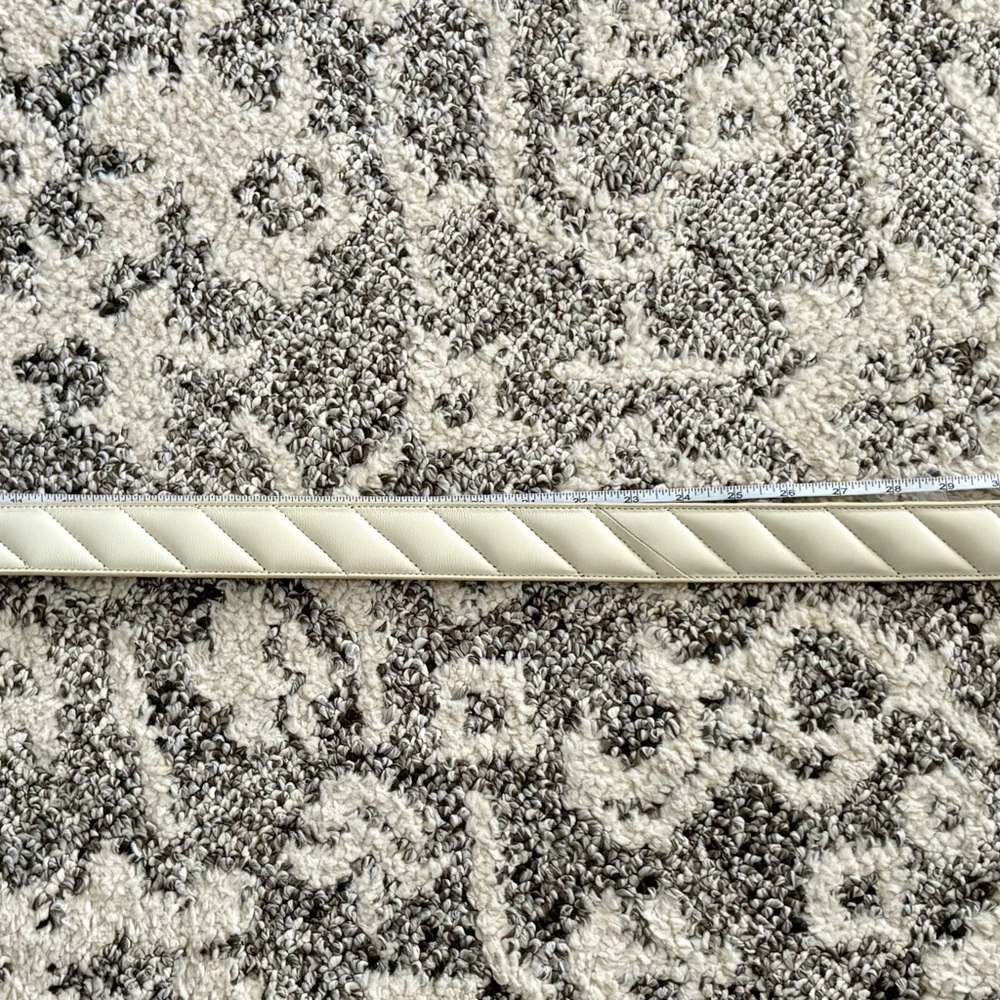 Kurt Geiger Cream Quilted Leather Belt Ivory Off-White - Picture 6 of 10